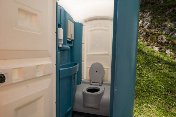 Best Local porta potty services  in Ellwood City, PA
