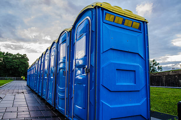 Best Construction site porta potty rental  in Ellwood City, PA